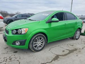 Chevrolet Aveo (Sonic) LT 1.8L 4 2014