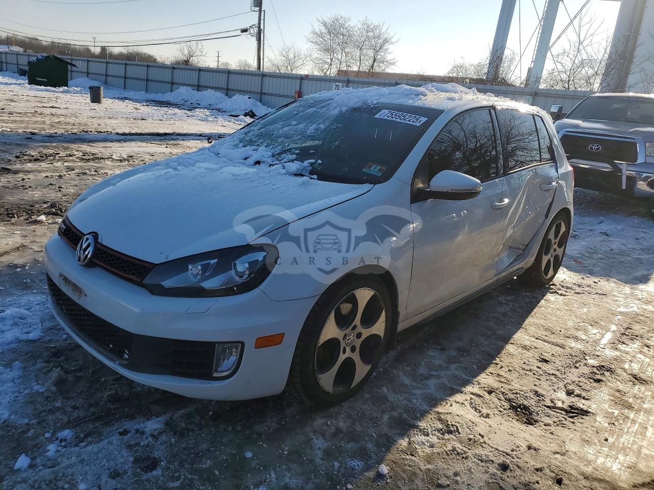 Volkswagen Golf 2.0L 4 2012