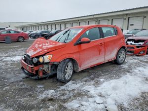 Chevrolet Aveo (Sonic) LT 1.8L 4 2012