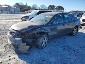 Toyota Camry BASE 2.5L 4 2011
