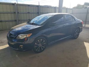 Toyota Corolla BASE 1.8L 4 2012