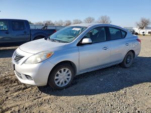 Nissan Versa 1.6L 4 2014