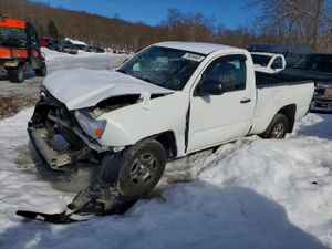 Toyota Tacoma 2.7L 4 2012