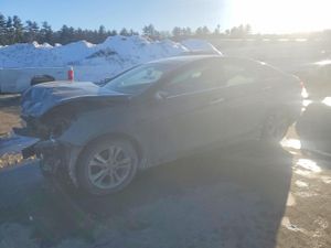 Hyundai Sonata SE 2.4L 4 2013