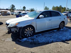 Toyota Avalon BASE 3.5L 6 2011