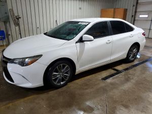 Toyota Camry LE 2.5L 4 2015