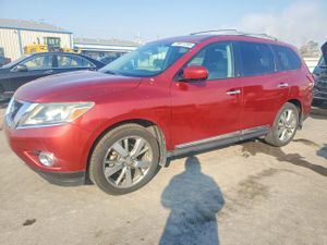Nissan Pathfinder S 3.5L 6 2014
