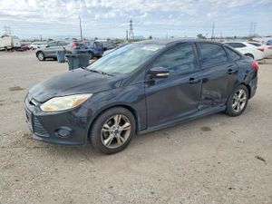 Ford Focus SE 2.0L 4 2014