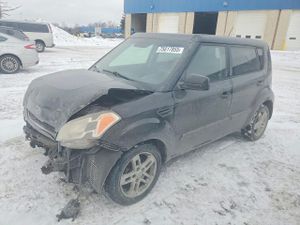 Kia Soul + 2.0L 4 2011