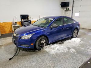 Chevrolet Cruze LS 1.8L 4 2012