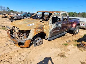 Ford F-350 6.7L 8 2015