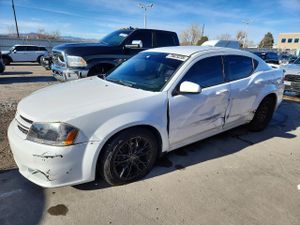 Dodge Avenger SXT 2.4L 4 2013
