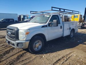 Ford F-250 SUPER DUTY 6.2L 8 2011
