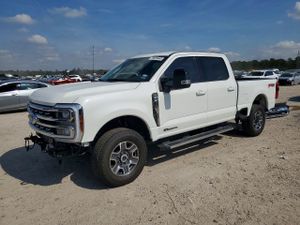 Ford F-250 SUPER DUTY 6.7L 8 2025