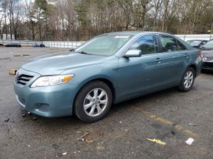 Toyota Camry BASE 2.5L 4 2011