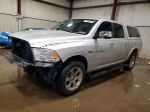 Dodge RAM LARAMIE 5.7L 8 2012