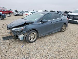 Chevrolet Cruze LT 1.4L 4 2017