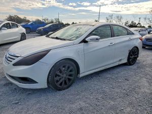 Hyundai Sonata SE 2.0L 4 2014