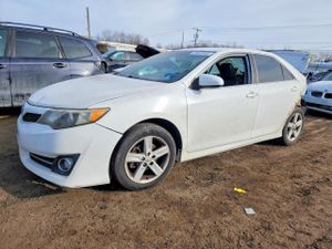 Toyota Camry L 2.5L 4 2013