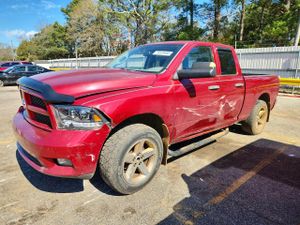 Dodge RAM ST 5.7L 8 2012