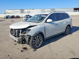 Nissan Pathfinder S 3.5L 6 2014