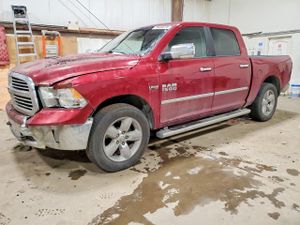 RAM 1500 SLT 5.7L 8 2014
