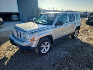 Jeep Patriot LATITUDE 2.4L 4 2014