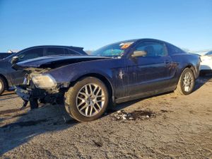 Ford Mustang 3.7L 6 2012