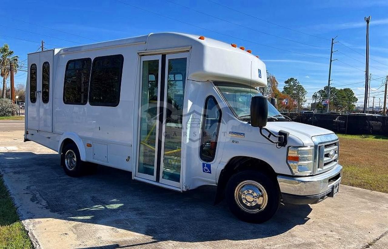 Ford Econoline E450 SUPER DUTY CUTAWAY VAN 5.4L 8 2014
