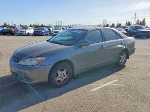 Toyota Camry LE 2.4L 4 2002