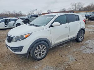 Kia Sportage LX 2.4L 4 2014