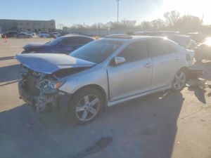 Toyota Camry L 2.5L 4 2013
