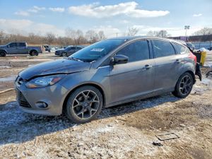 Ford Focus TITANIUM 2.0L 4 2012
