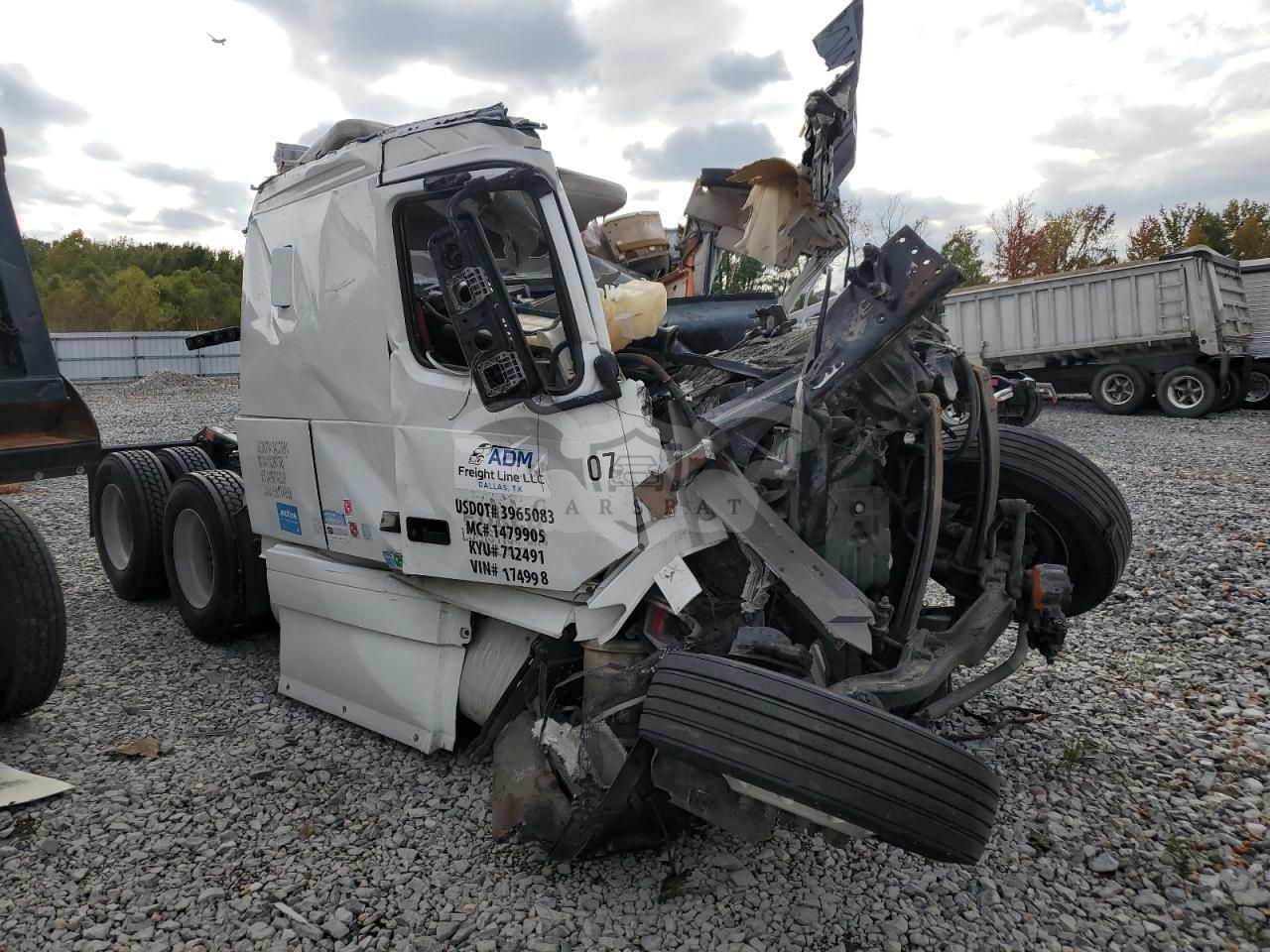 Volvo VN VNL 12.8L 6 2014