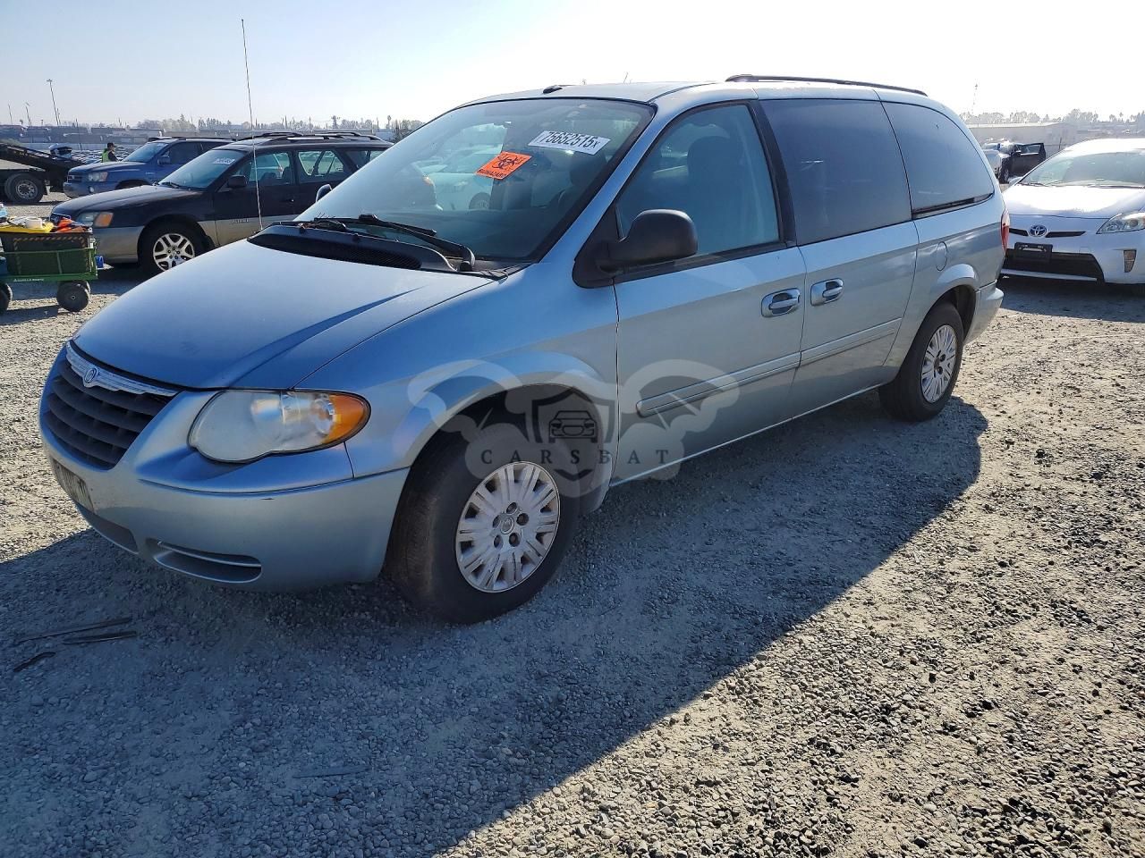 Chrysler Town & Country LX 3.3L 6 2006