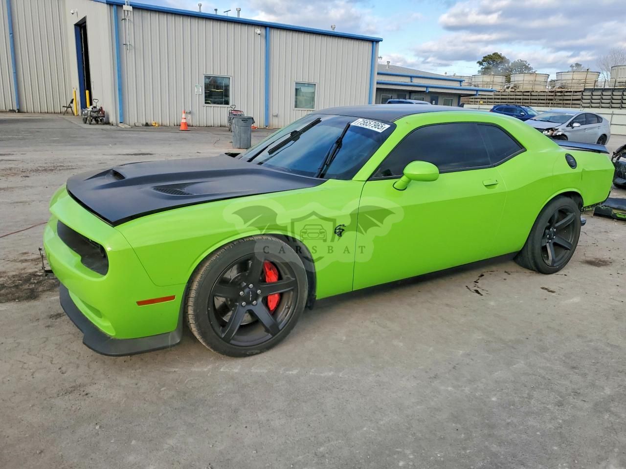Dodge Challenger SRT HELLCAT 6.2L 8 2015