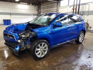 Mitsubishi Outlander 2.0L 4 2015