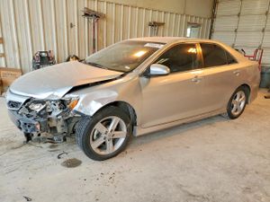 Toyota Camry L 2.5L 4 2014