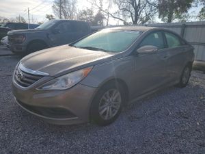 Hyundai Sonata GLS 2.4L 4 2014