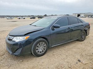 Toyota Camry BASE 2.5L 4 2012