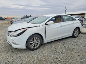 Hyundai Sonata GLS 2.4L 4 2013