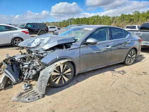 Nissan Altima SL 2.5L 4 2020