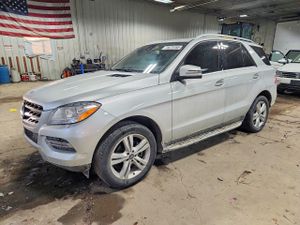 Mercedes-Benz ML 350 3.5L 6 2015