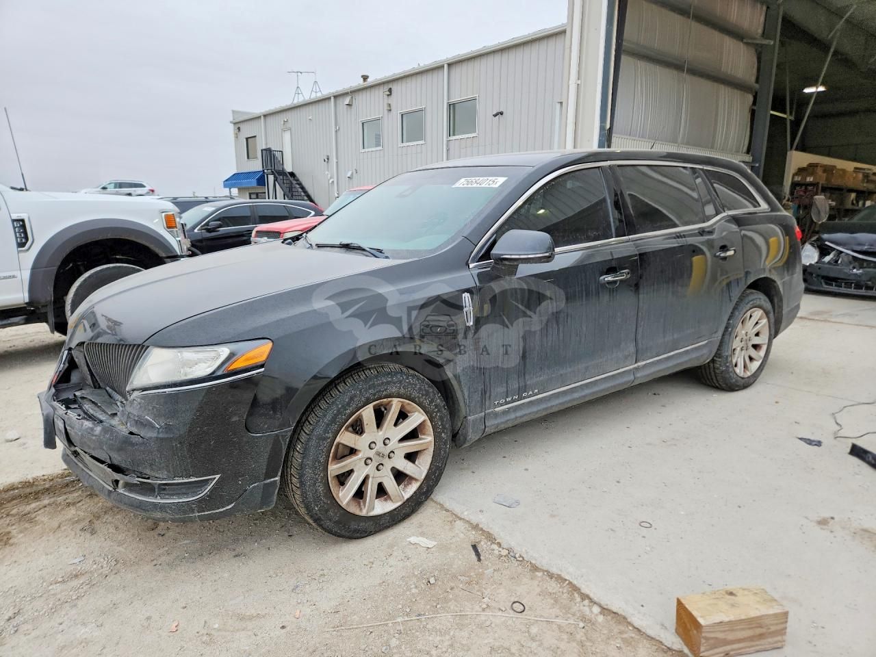 Lincoln MKT 3.7L 6 2015