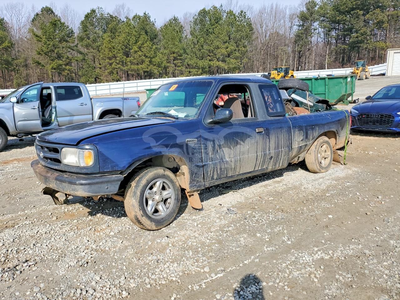 Mazda B-series CAB PLUS 2.3L 4 1995