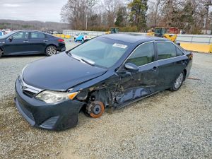 Toyota Camry BASE 2.5L 4 2012