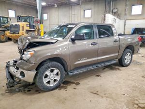 Toyota Tundra CREWMAX SR5 4.6L 8 2012
