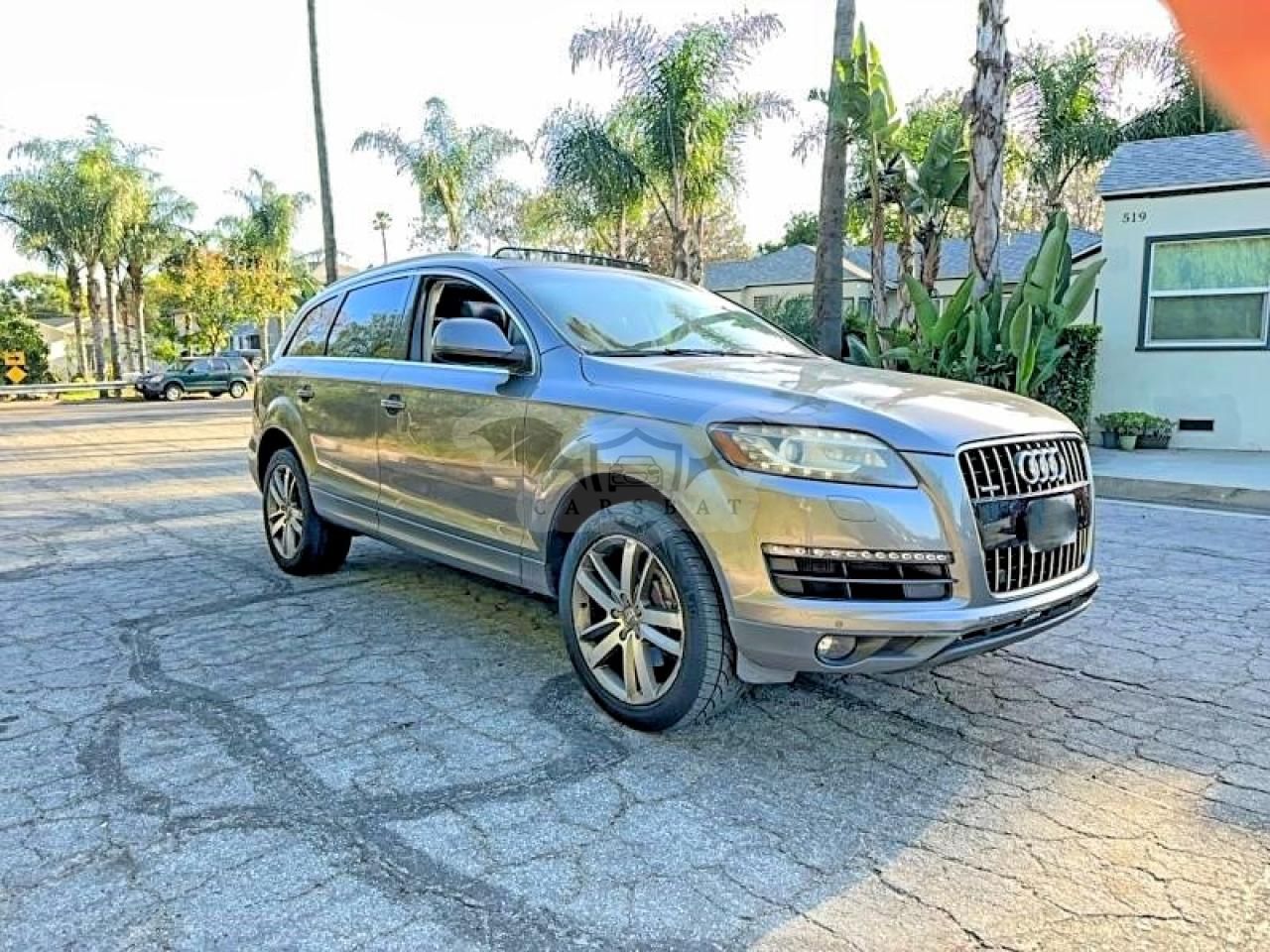 Audi Q7 PREMIUM PLUS 3.0L 6 2011