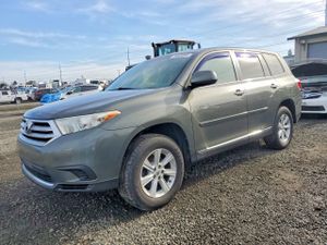 Toyota Highlander BASE 3.5L 6 2012