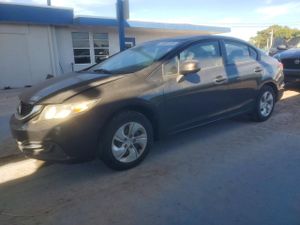 Honda Civic LX 1.8L 4 2013